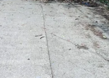 Menos de 48h após serem retiradas pela PM, barricadas são reinstaladas no Engenho do Roçado, em SG