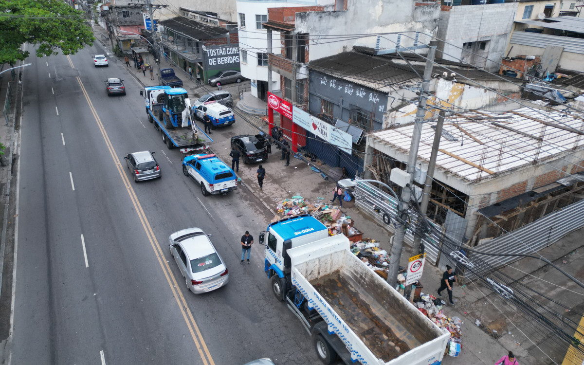 Operação Barricada Zero chega ao terceiro dia com mais áreas atendidas na cidade.