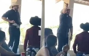 religião, leilão, ação social, festa religiosa, Alvorada