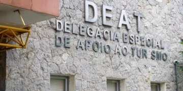 Golpista que dopava turistas é preso em Cabo Frio