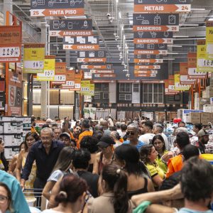 Obramax inaugura loja em São Gonçalo e gera cerca de 200 empregos diretos