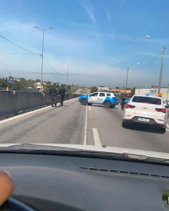 Tiroteio fecha BR-101 em São Gonçalo