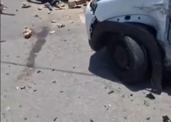 Policial militar morre após colisão na Região Oceânica de Niterói. Acidente envolveu moto e carro no bairro Itaipu.