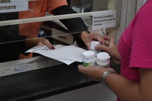 Niterói intensifica ações do Dezembro Vermelho com testagem, prevenção e atividades educativas contra o HIV.