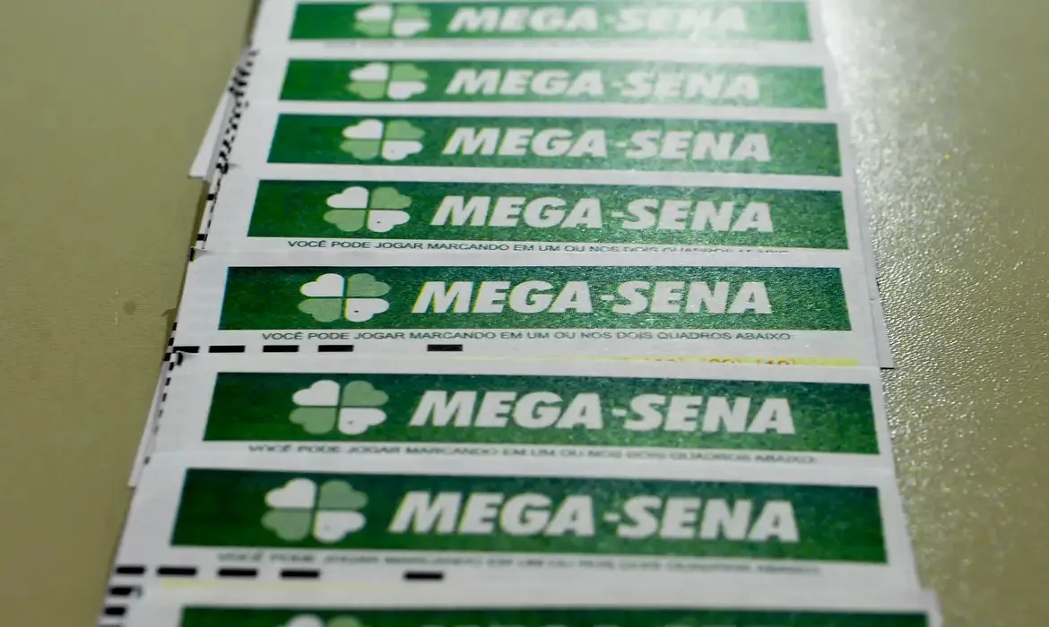 Mega-Sena acumula e prêmio sobe para R$ 8 milhões no próximo concurso.