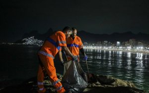 Arpoador recolhe mais de 2 toneladas de lixo