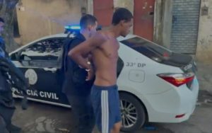 Polícias Civil e Militar realizam operação na Vila Kennedy