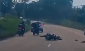 Tentativa de assalto provoca acidente e deixa motociclista ferido em São Gonçalo, mobilizando equipes de socorro.