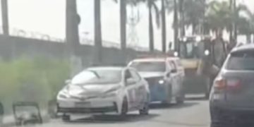 Tiroteio provoca interdição temporária da BR 101 em São Gonçalo e afeta o trânsito na região.