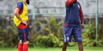 Maricá FC faz sua estreia no Campeonato Carioca em duelo contra o Vasco, buscando um bom início na competição estadual.