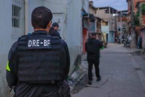 Polícia desarticula centro de comando do crime em Duque de Caxias