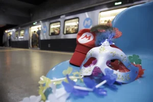 Metrô do Rio funcionará 24 horas durante os desfiles do Carnaval 2026 na Marquês de Sapucaí.