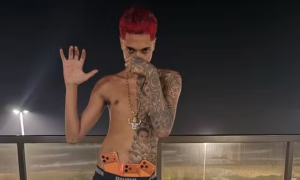 Audiência do julgamento de Oruam é adiada após ausência de delegado responsável pelo caso.