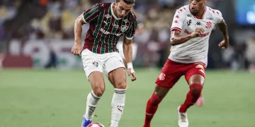 Fluminense derrota o Bangu por 3 a 1 e garante vaga nas semifinais do Campeonato Carioca de 2026 com atuação segura.