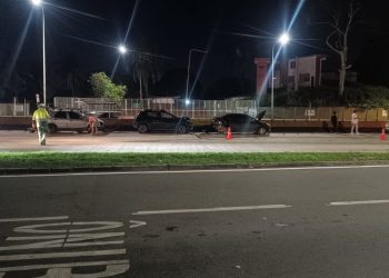 Engavetamento na Ponte Rio-Niterói deixa feridos e causa congestionamento. Equipes de resgate atuaram no atendimento às vítimas.