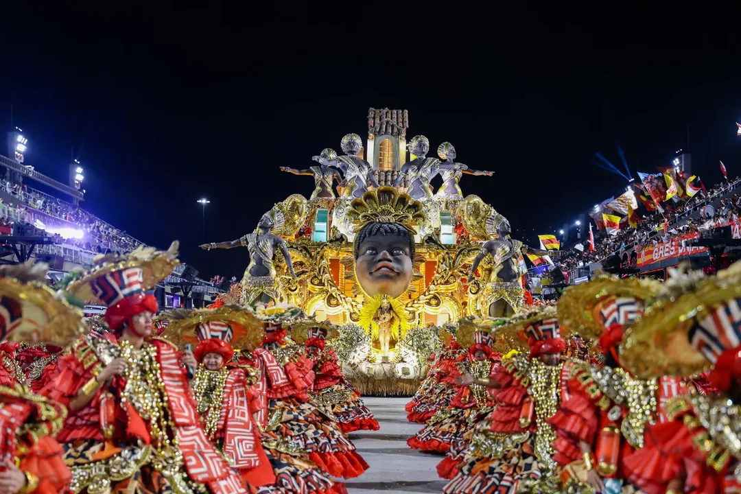 União de Maricá vence Série Ouro 2026 e conquista vaga no Grupo Especial do Carnaval 2027, marcando momento histórico.