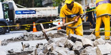 Revitalização de calçadas históricas no Rio preserva memória cultural e melhora mobilidade