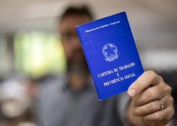 Governo do Rio de Janeiro abre mais de 2,4 mil vagas de emprego, estágio e jovem aprendiz