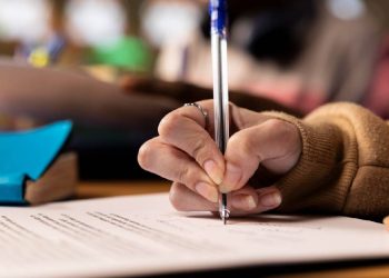 Concurso em Saquarema RJ oferece 28 vagas para nível médio na Câmara Municipal