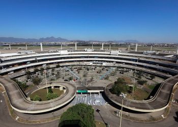Galeão é leiloado com expectativa de R$ 932,8 milhões e mudanças na gestão do aeroporto