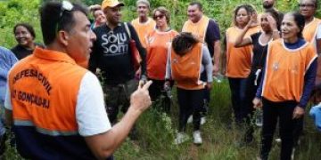 Defesa Civil de São Gonçalo conclui curso de voluntários com prática de resgate e emergência