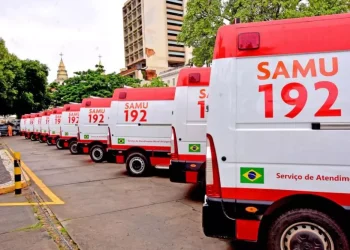 Mulher passa mal em loja durante crise de ansiedade e é liberada pelo Samu em Campos