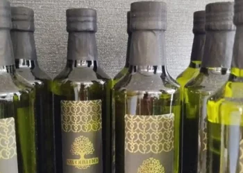 Anvisa apreende azeite de oliva de origem duvidosa e suspende comercialização