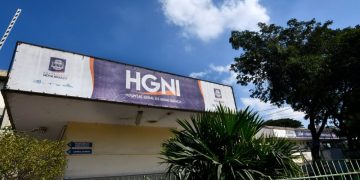 Menina de 1 ano e 8 meses morre por maus-tratos; casal é preso na Baixada Fluminense