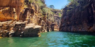 Capitólio reforça segurança e expansão do turismo após acidente em cânions