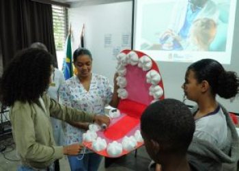 Alunos de escolas municipais de São Gonçalo recebem orientações de saúde bucal em atividades educativas
