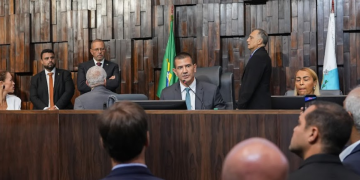 Justiça suspende eleição na Alerj e retoma votação após cassação de deputado