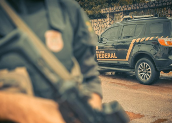 Sete policiais do RJ são presos em operação contra corrupção e ligação com organizações criminosas