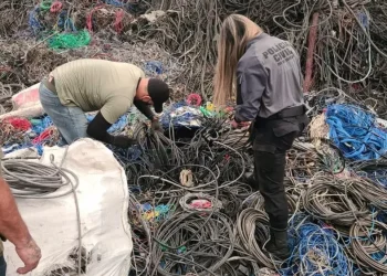 Ferros-velhos no Rio podem ser interditados por vender fios de cobre roubados