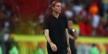 Flamengo demite Filipe Luís após vitória, mira Leonardo Jardim para futuro técnico
