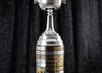 Sorteio da Libertadores 2026 define desafios de Flamengo e Fluminense em grupos com jogos de altitude