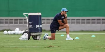 Fluminense mantém equipe e mira vitória contra o Athletico-PR após triunfo no Brasileirão