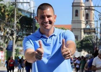 Douglas Ruas é eleito presidente da Alerj e pode assumir o governo do RJ interinamente