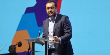 PL reforça apoio a Cláudio Castro após condenação e declara intenção de manter candidatura ao Senado