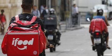 Governo propõe aumento do valor mínimo para entregadores por aplicativo e novas regras de condições de trabalho