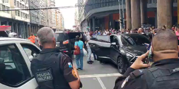 Polícia Federal prende quatro suspeitos por tentativa de fraude em caixa eletrônico na cidade de Niterói