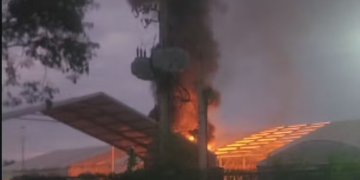Incêndio atinge galpão do Riocentro na Zona Oeste do Rio antes da Super Rio Expo Food