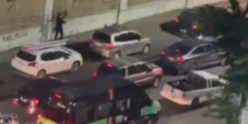 Assalto a motoristas causa tensão na Avenida Pastor Martin Luther King, no Rio