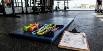 Preço médio de treinos para idosos em Niterói varia de R$ 80 a R$ 180 por hora