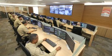 Tecnologia de monitoramento de Niterói apoia operação da polícia no Fonseca
