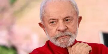 Lula critica guerra no Irã e anuncia subsídio para conter alta do diesel