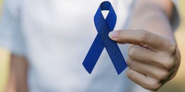 Março Azul-Marinho reforça importância do rastreamento para câncer colorretal no Brasil