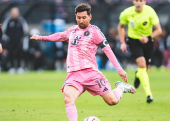 Messi alcança o gol número 900 em carreira e reforça sua posição entre lendas do futebol