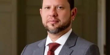 Governo do Rio define Nicola Miccione como vice em chapa para mandato-tampão