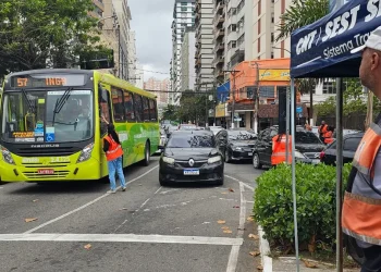 Mudanças na circulação na Rua São Sebastião, no Ingá, visam hígido impacto na obra de contenção