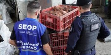 Ferro-velhos de São Gonçalo são fiscalizados e apreendem 238 kg de cobre não fiscalizado